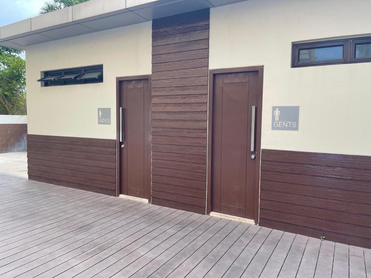 Binan Khentdrick'S Place At Holland Park Southwoods מראה חיצוני תמונה